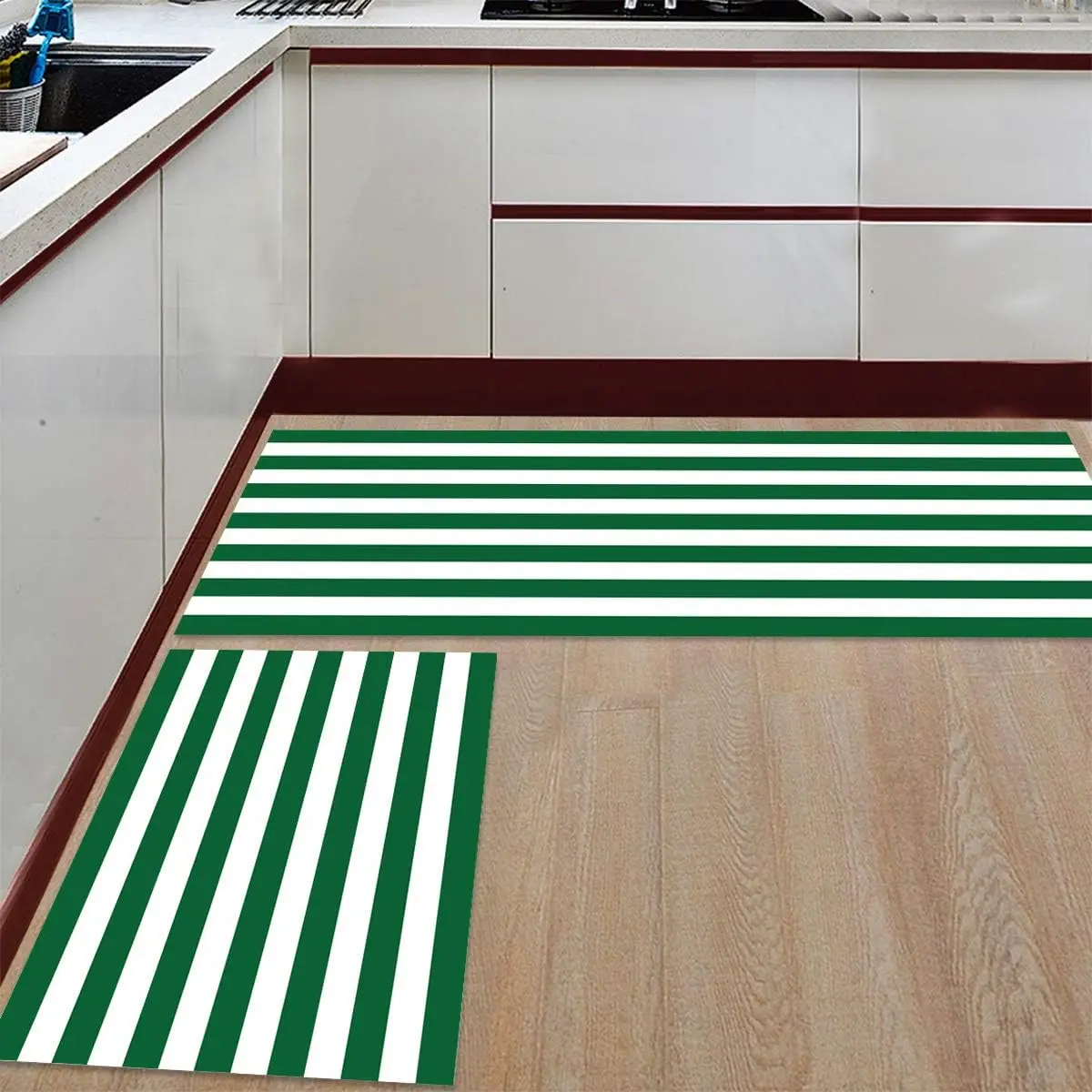 Christmas Green Stripe Kitchen Mat Entrance Doormat Decor Non-Slip Corridor Balcony Rugs Bedroom Bedside Floor Mat Xmas Decor