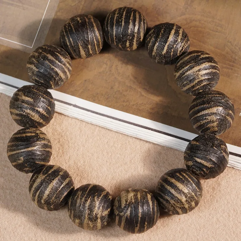 Chinese Style Nha Trang Agarwood 18mm Striped Beaded Bracelet Lucky Blessing Wealth Attracting Prayer Mala For Meditation Jewelr