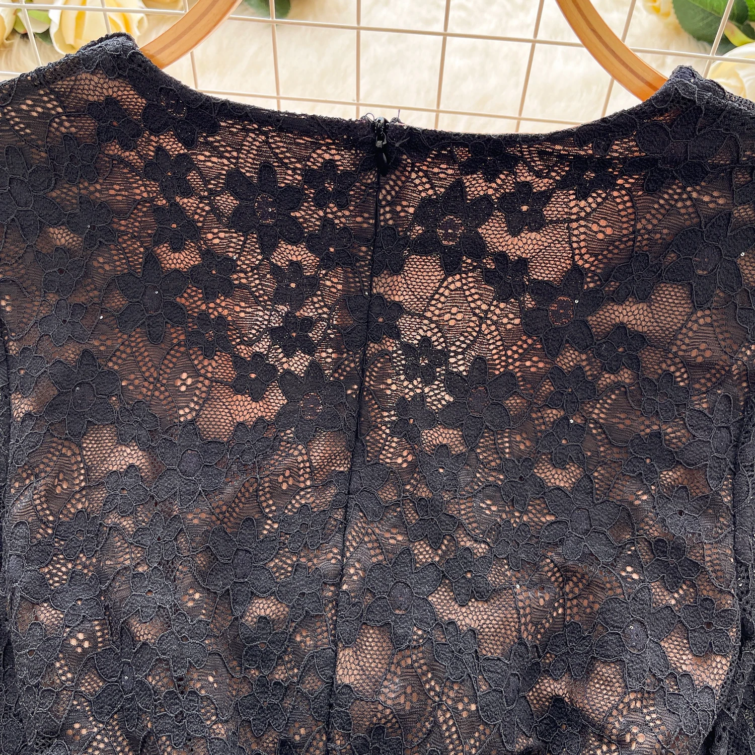 セクシーなクロス V ネックレースドレスヴィンテージエレガントな女性パーティーベーシック韓国ファッションフェアリーコアドレス