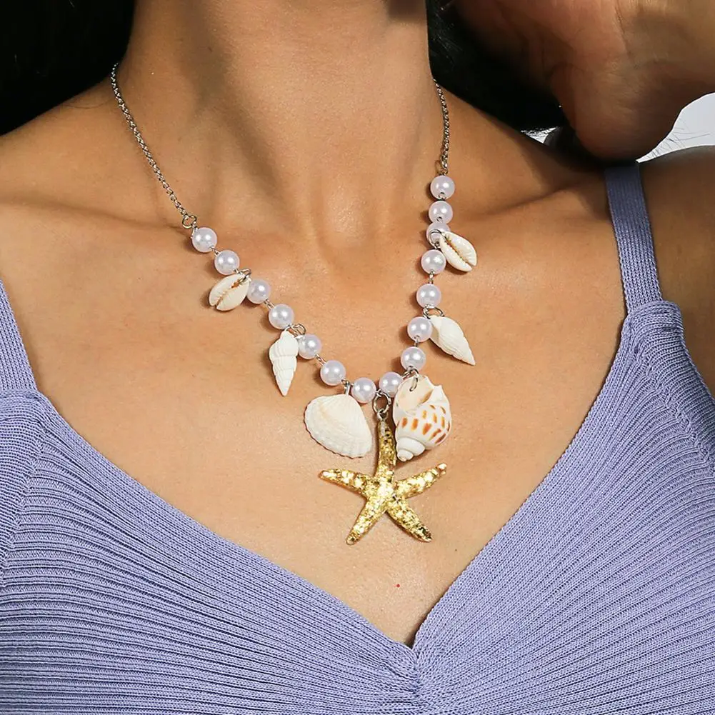 Exquisite Necklace Stunning Conch Starfish Necklace with Faux Pearl Trendy Beach Jewelry with Fine Workmanship for Versatile