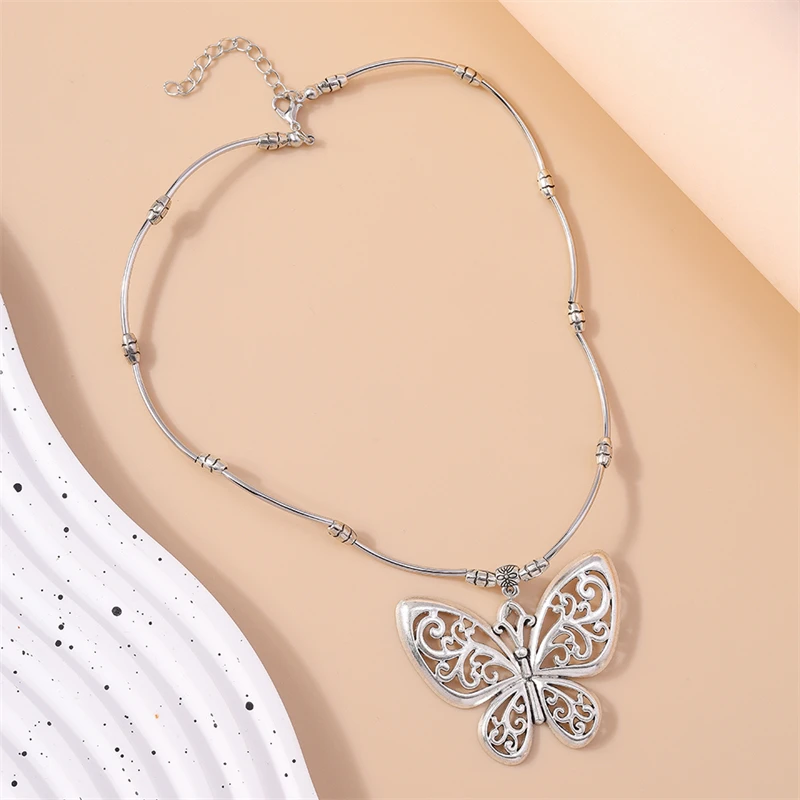 Böhmische Schmetterlings-Halskette für Frauen, Ethnische Legierung Tier-Anhänger-Halskette, Mädchen Party Festival Schmuck Geschenke – Detail 7