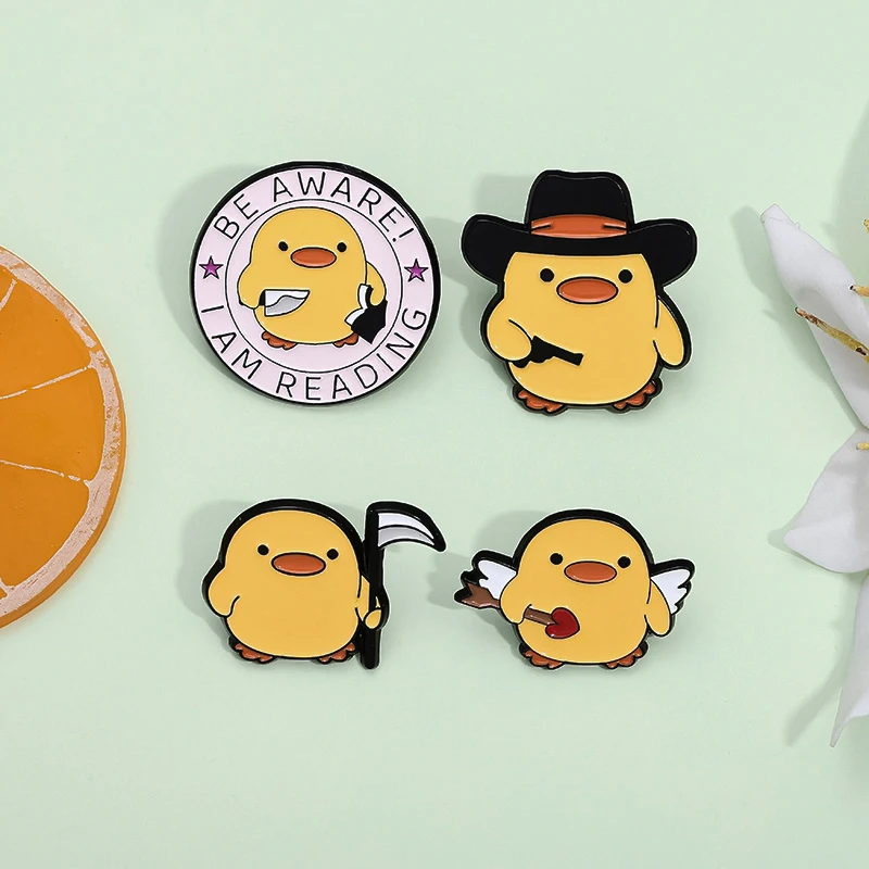 Wholesale 4pcs/sets Cute Duck Enamel Pins Funny Cartoon Yellow Duckling Brooches Backpack Lapel Badge Animal Accessories Gift