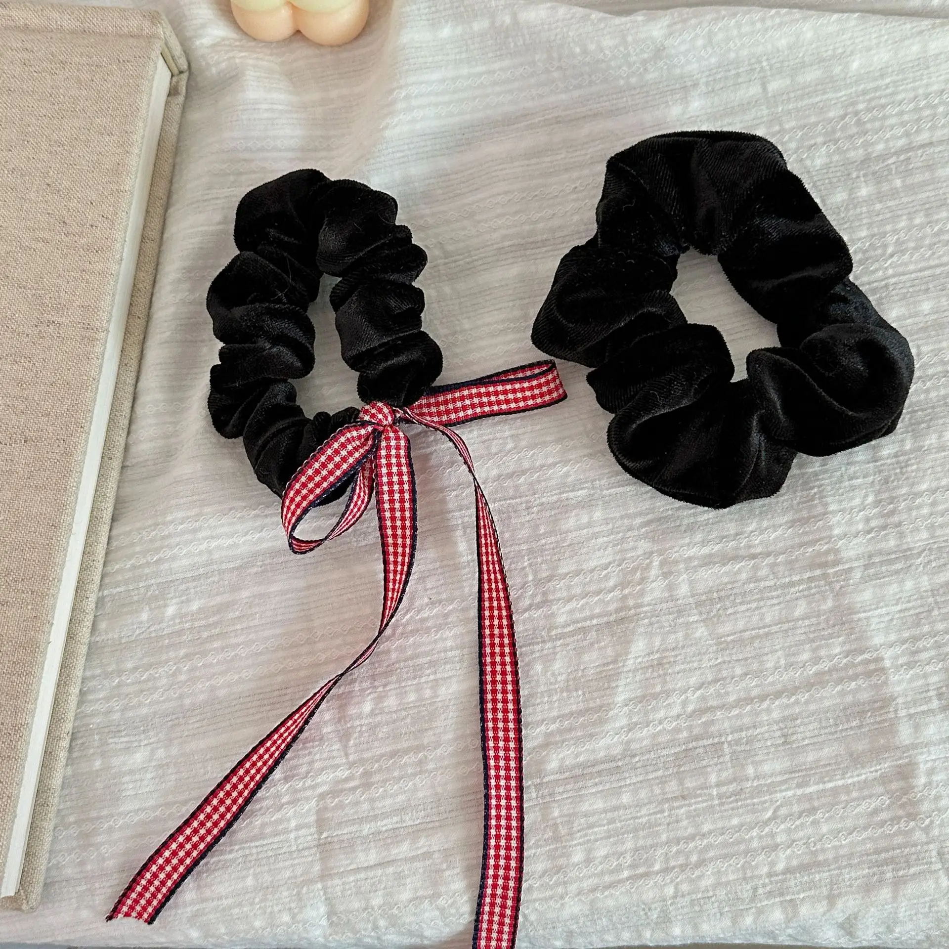 韓国ヘアゴム2個入り ベルベットリボンシュシュ 秋冬新作ヘアアクセサリー