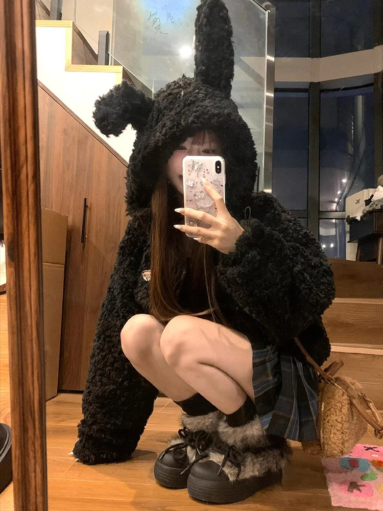 

Новая женская куртка из овечьего меха с кроличьими ушками 2025 года, теплая, милая, плюшевая, хлопковая, в студенческом стиле, для повседневной носки, ветрозащитная, свободного кроя