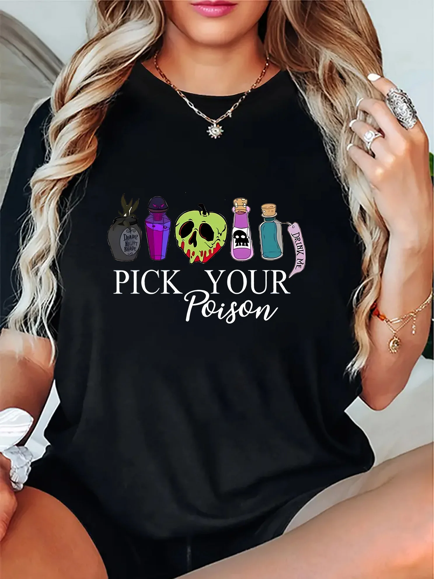 

Женская футболка с рисунком «Pick Your Poison» из смеси полиэстера и спандекса на Хэллоуин