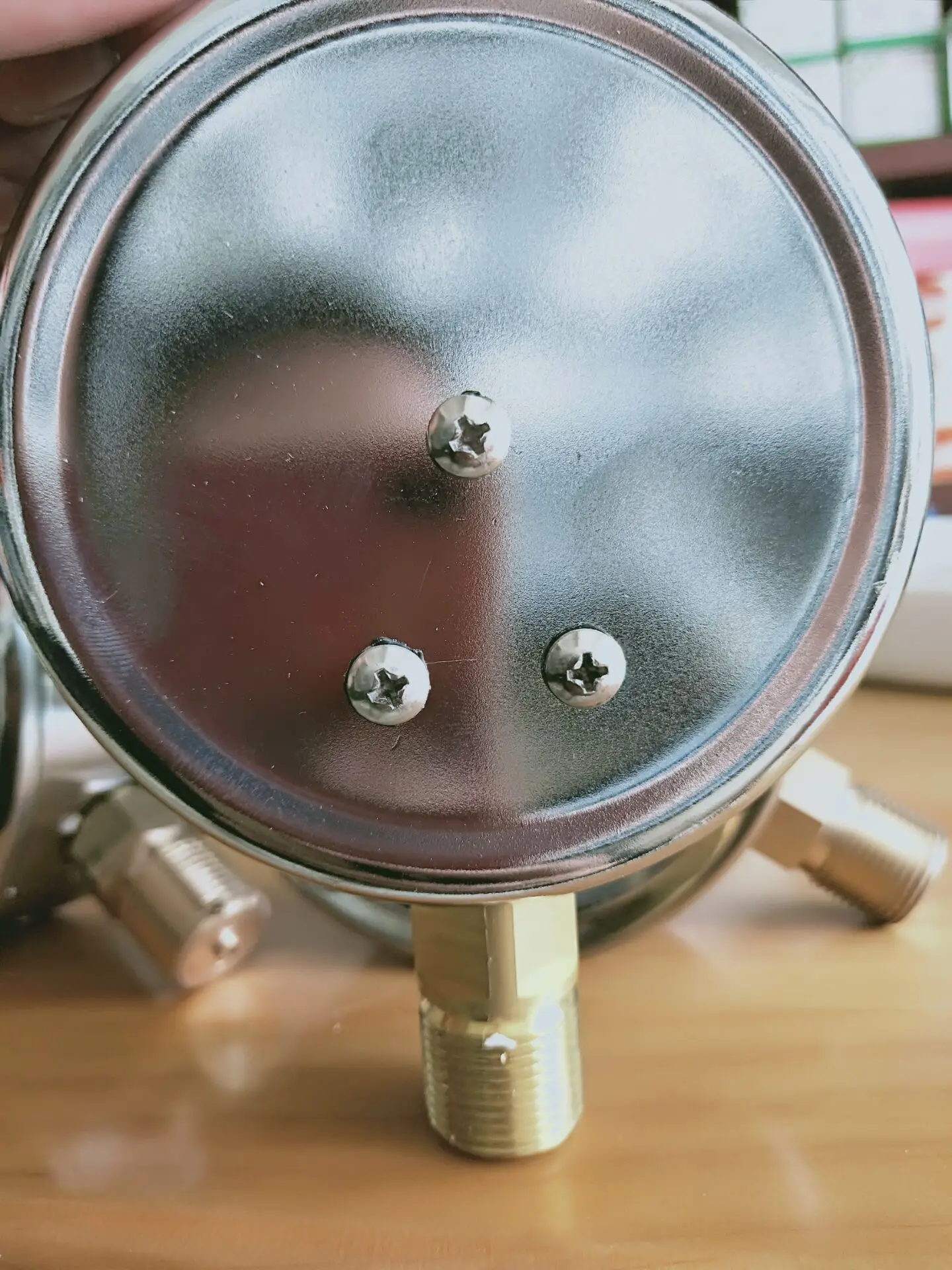 YN100 مقاومة للصدمات قياس الضغط ضغط الزيت فراغ gauge-0.1-0.15mpa-0.1-0.5 الضغط
