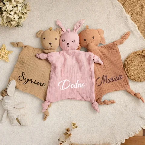 개인화 된 아기 이름 담요 모슬린 아기 면화 이불 담요 신생아 액세서리 아기 인형 잠자는 아기 딸랑이 선물