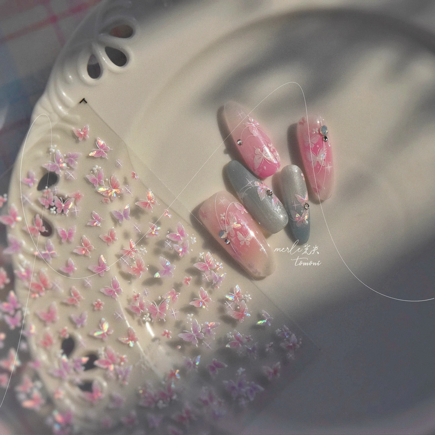 

Tomoni Shell Light Butterfly Nail Stickers Y2K Snake Pattern Flowers Nail Supplies Cute Snake Print Nail Decoration For Manicure