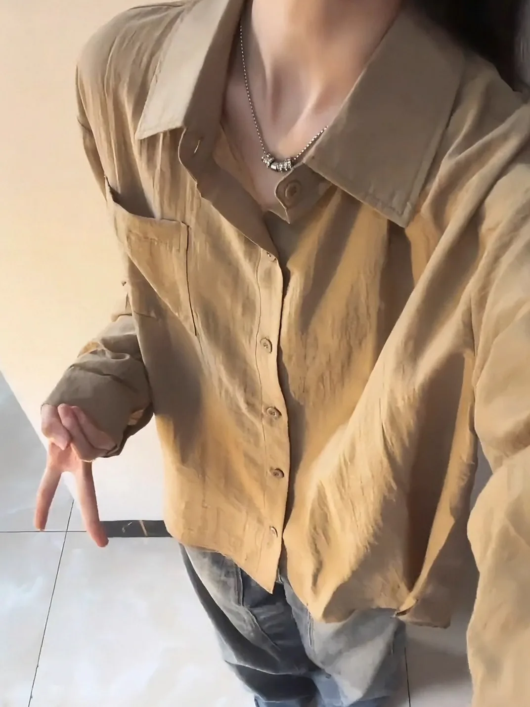 

Льняной цвет Ретро Чистый цвет irt Casual Long Sve Свободный крой Топ для мужчин и женщин Ранняя осень Защита от солнца Свободное ощущение