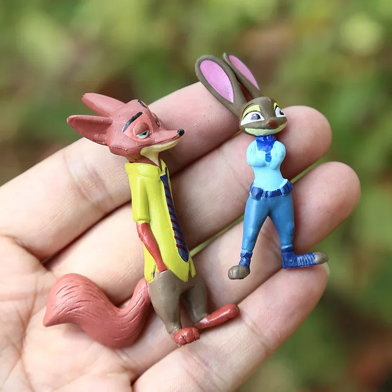 Nowy Niesamowity Zestaw 12 Figurek Zwierząt z Zootopii Królik Judy Hopps Lis Nick Wilde Figurki z Filmu Prezent dla Dzieci Kolekcja