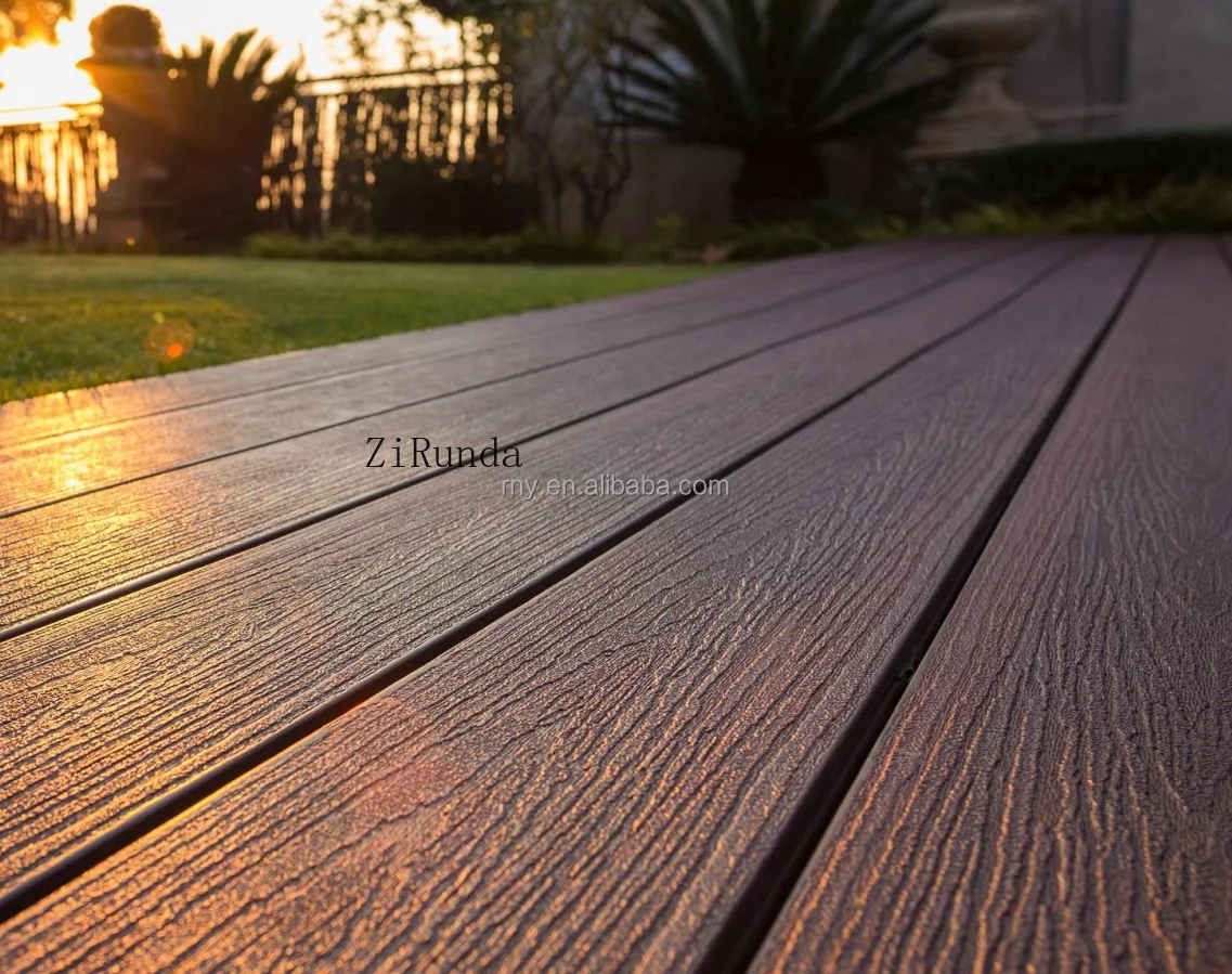 Maßgeschneiderte Version des rutschfesten Holz-PVC-Boden-Co-Extrusions-Terrassenpflaster im Innenhof