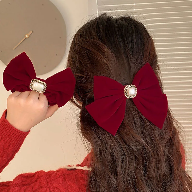 Banda elástica de perlas de terciopelo elegante para mujer, garras para el cabello rojo y negro, Scrunchies sólidos, lazos para el cabello, soporte para cola de caballo, accesorios para el cabello