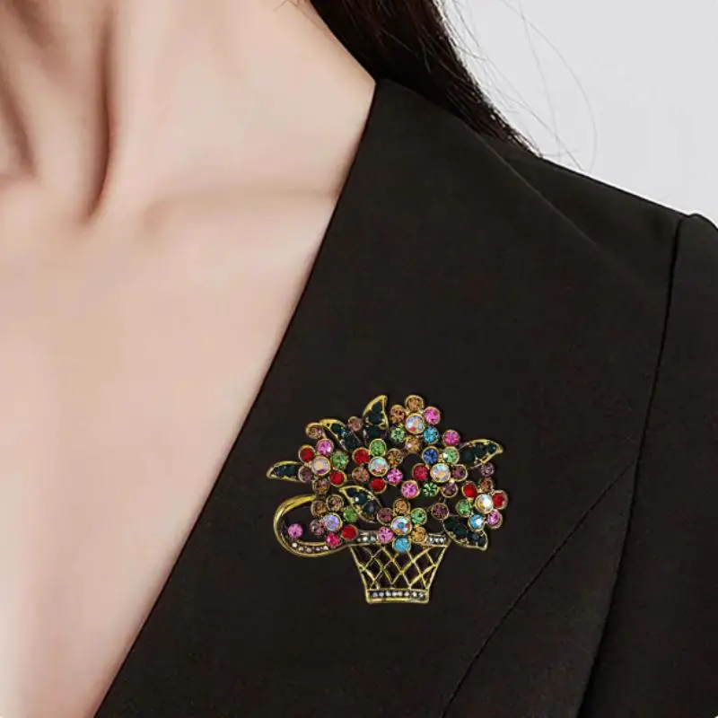 خمر الملونة حجر الراين سلة للزهور دبابيس النساء الجمال تألق زهرة بروش حفل زفاف مأدبة مجوهرات عادية هدية #3