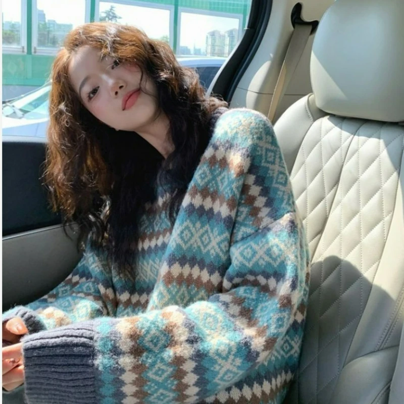 

Korean Style Laid-back Sweater Women 2026 Winter Fashion Loose Slimming Diamond-shaped Knitted Sweater Thickened Warm Outerwear