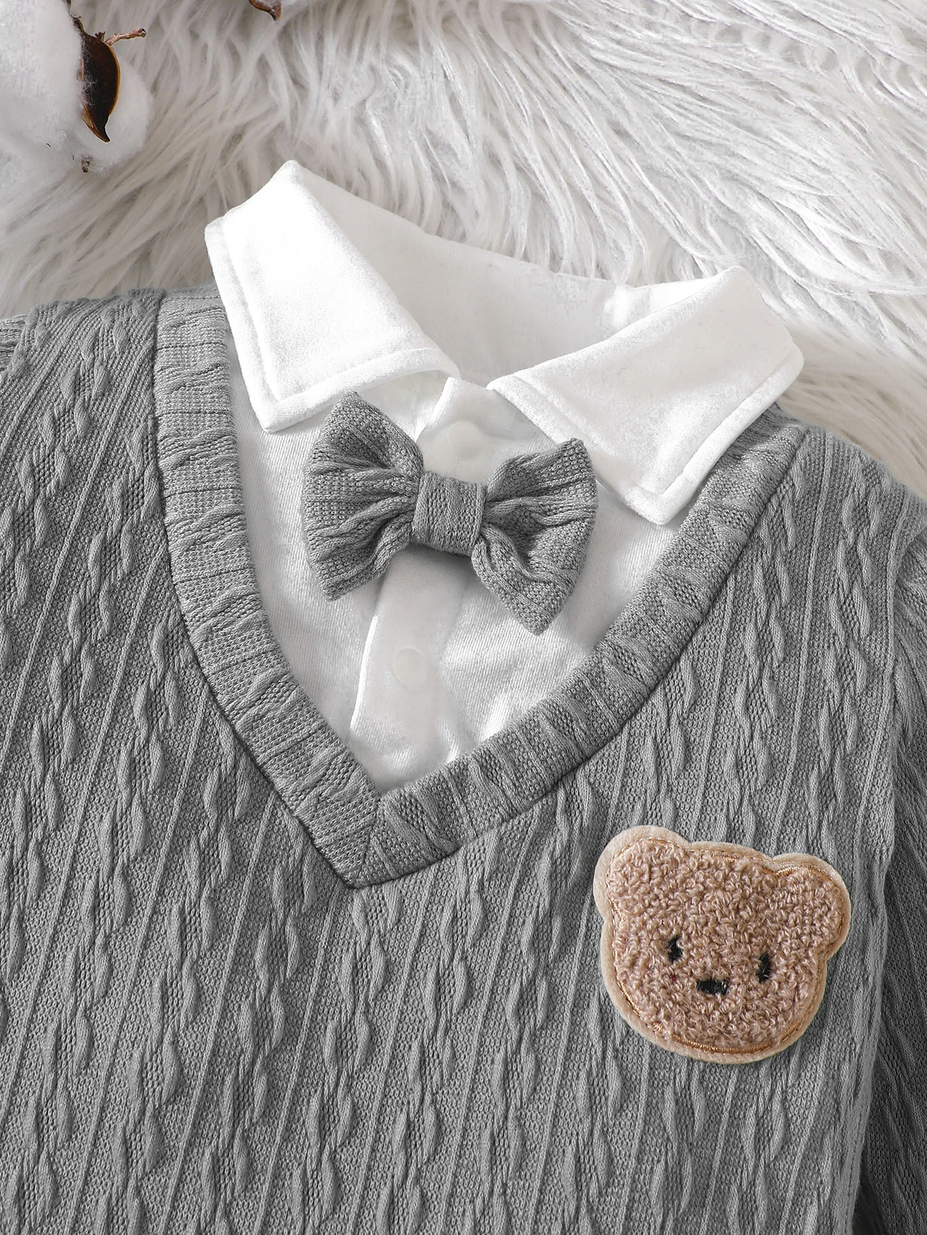 Spring And Autumn Boys And Girls Polo Neck Long Sleeve Bow Romper Open Button Pants Fashionable And Warm