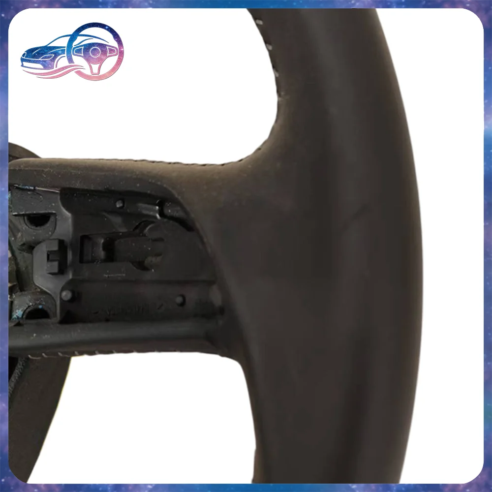 

Премиальная кожаная накладка на центральную часть руля для Audi Q3L - белая полоса, полная защита ступицы