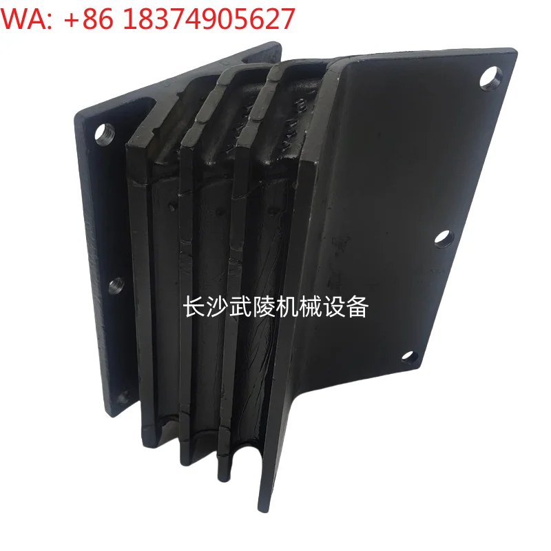 Crane accessories, crane truck crane V-shaped rubber spring shock absorber cushion block 181115107