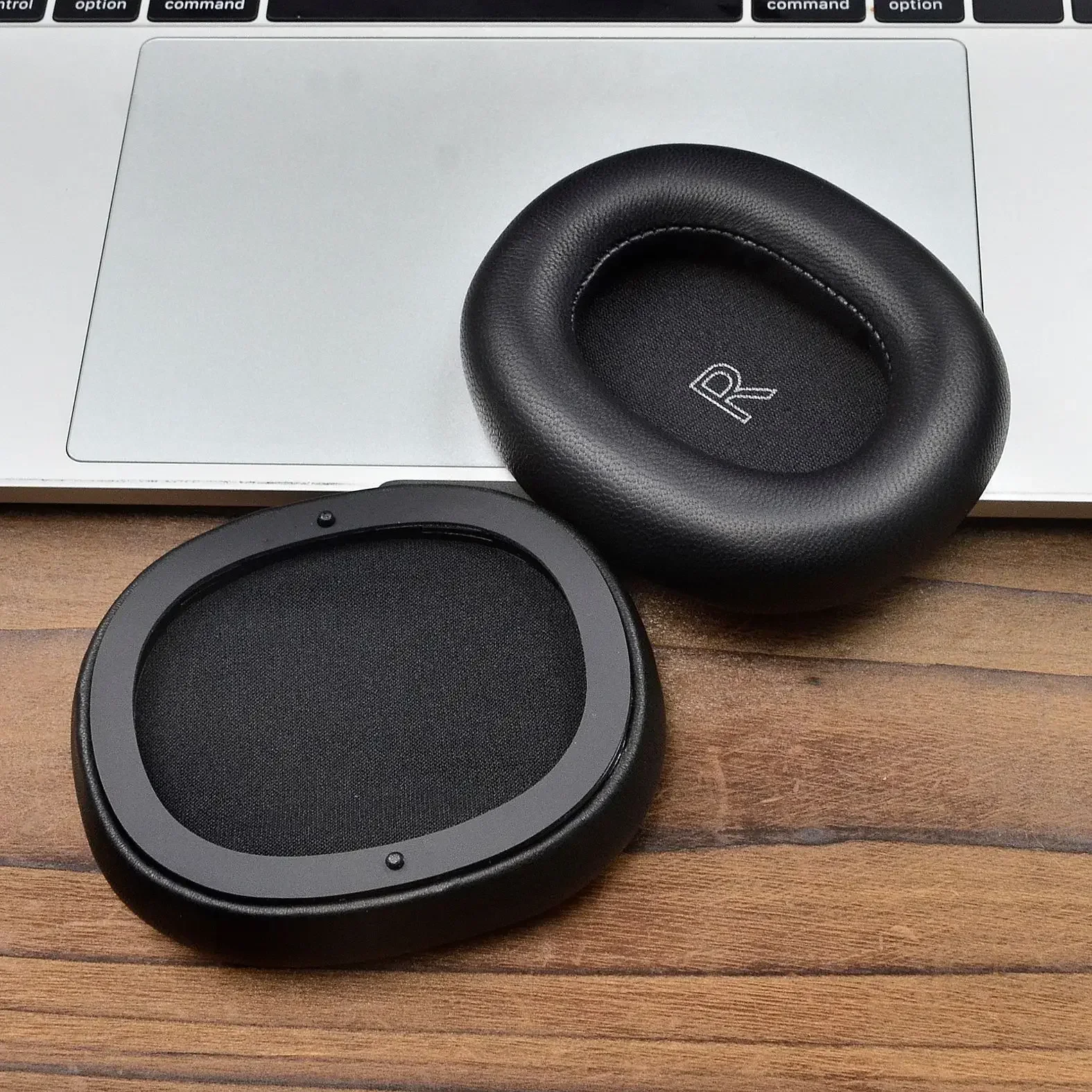 

Magnetic snap fastener Earpads Cushion for B&O Beoplay H95 ANC Headset ,Ear Cups Earmuffs Accessories
