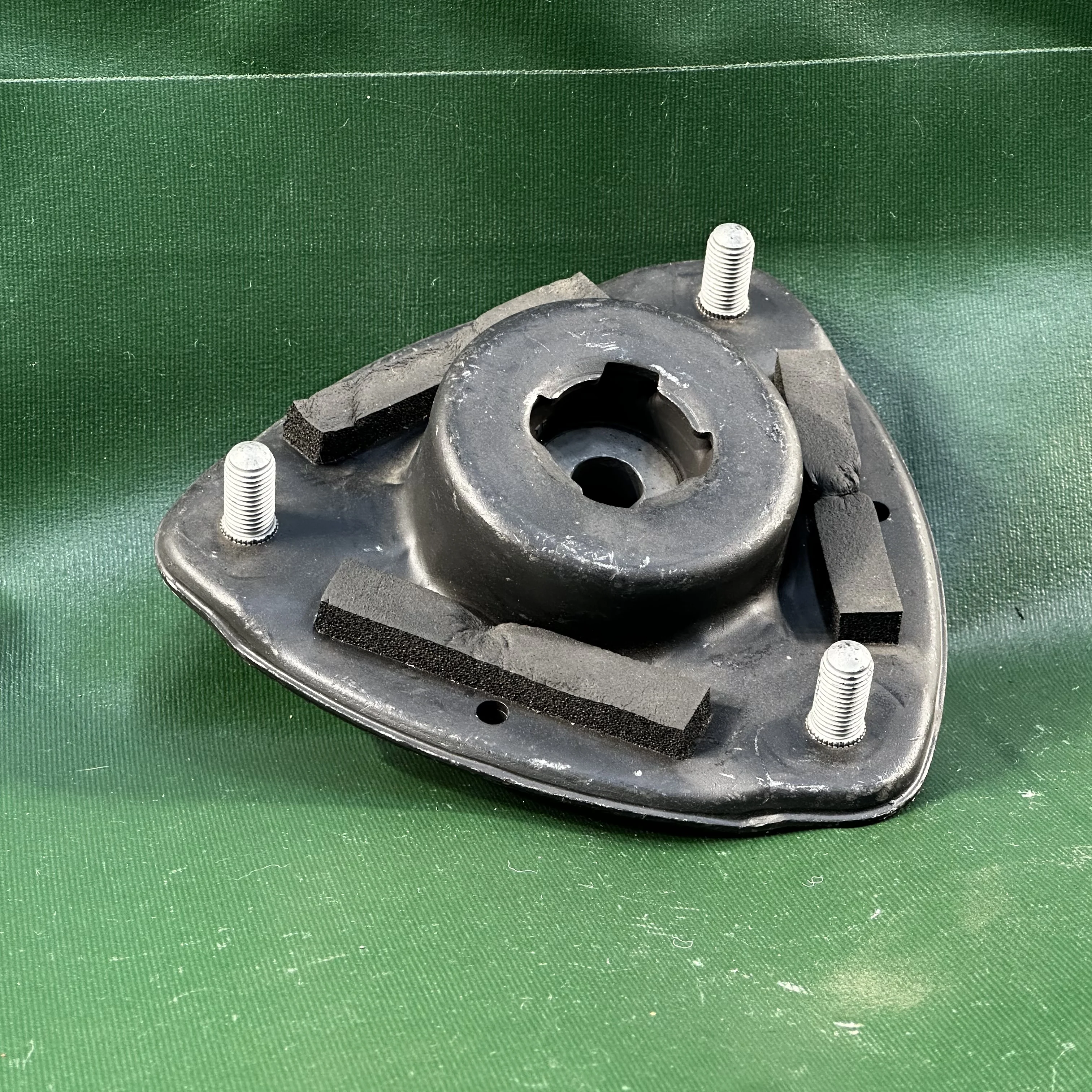 48609-33260 48609-33270 Front Shock Absorber Base Front Machine