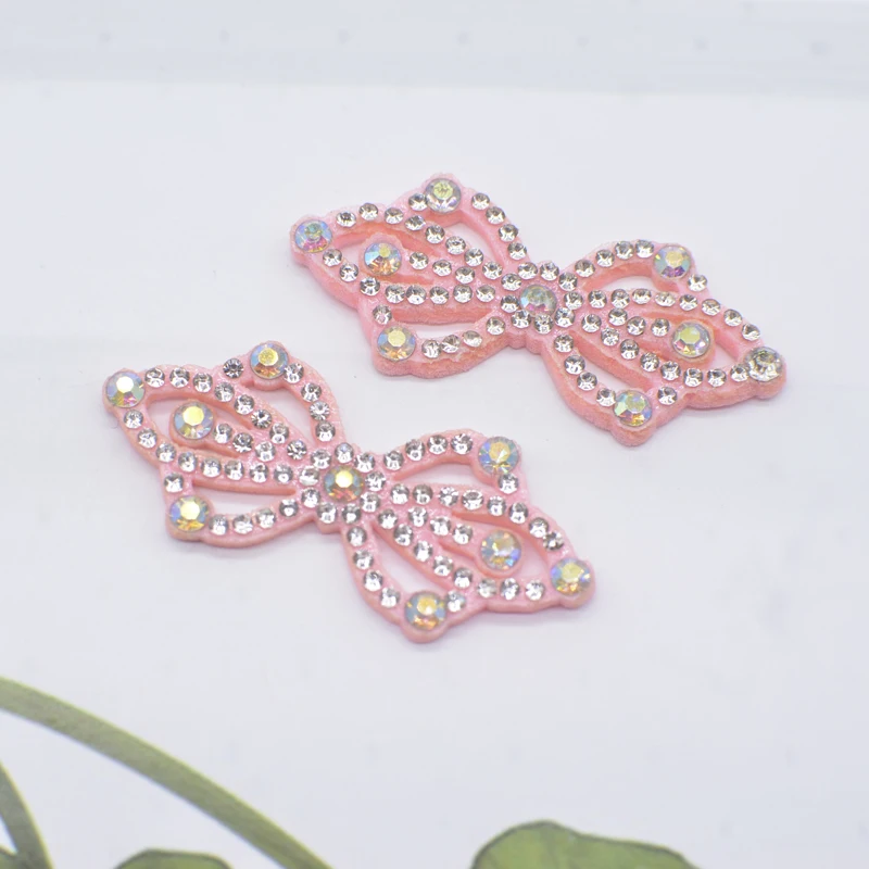 10 sztuk 50*22mm wyściełane kolorowe Rhinestone muszka naszywki dla majsterkowiczów ubrania kapelusz nakrycia głowy spinki do włosów Decor aplikacje