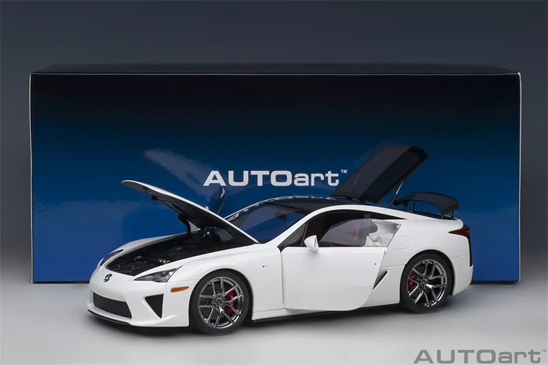 Autoart 1:18 Scale Lexus LFA Resin Car Model