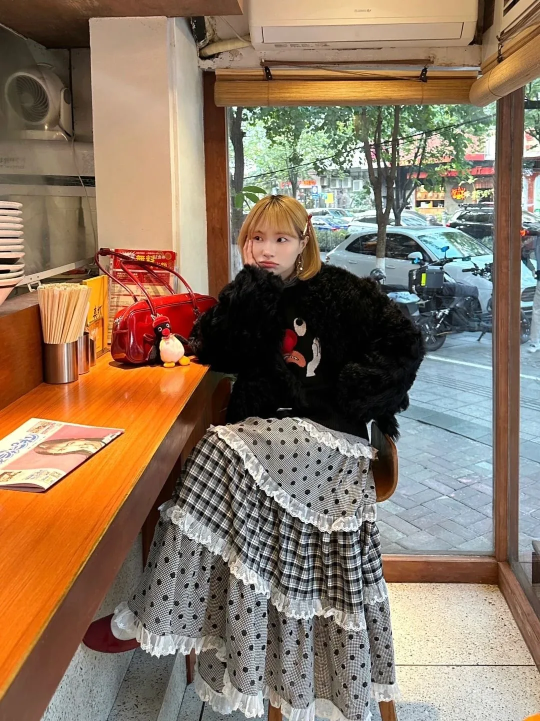 กระโปรงลายสก็อตแต่งระบายลูกไม้ทรงเอไลน์สำหรับผู้หญิง สไตล์ฮาราจูกุ แมทช์ได้กับทุกชุด ดีไซน์หรูหรา ย้อนยุค เซ็กซี่