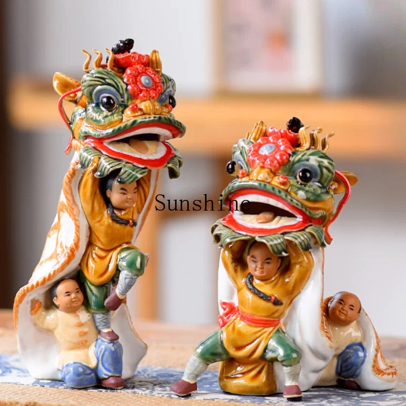 

Lion dance traditional intangible cultural heritage handicrafts ceramics Chinese characteristics gifts