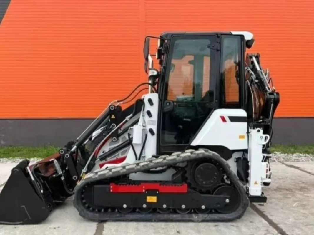 Hot Selling 4x4 Backhoe Loader Multifunctional 2 in 1 Loader Digger Hydraulic System With Cab All-Terrain Outriggers Farm Use