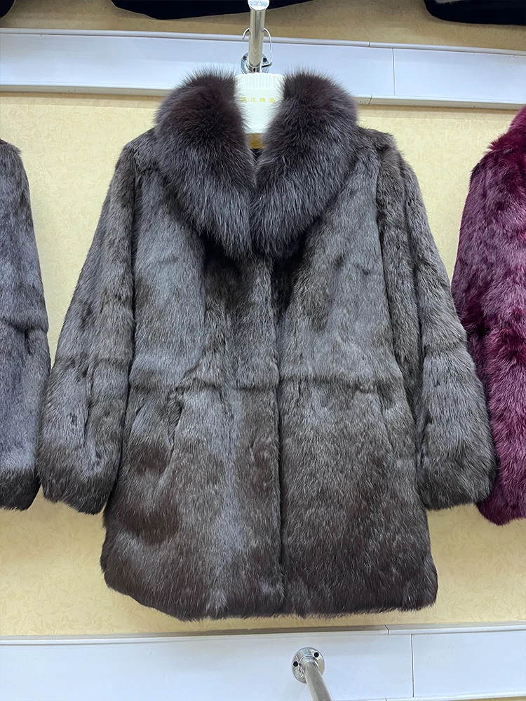 

2024 100% Genuine Whole Skin Real Rabbit Fur Coat With Natural Fox Fur Collar Jacket Full Pelt Luxury Rabbit Fur Overcoat