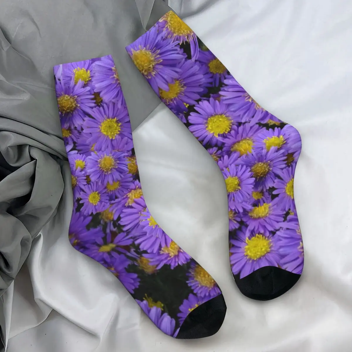 Purple Daisy Socks Yellow Floral Print Fashion Stockings Unisex High Quality Cycling Socks Winter Graphic Non Slip Socks