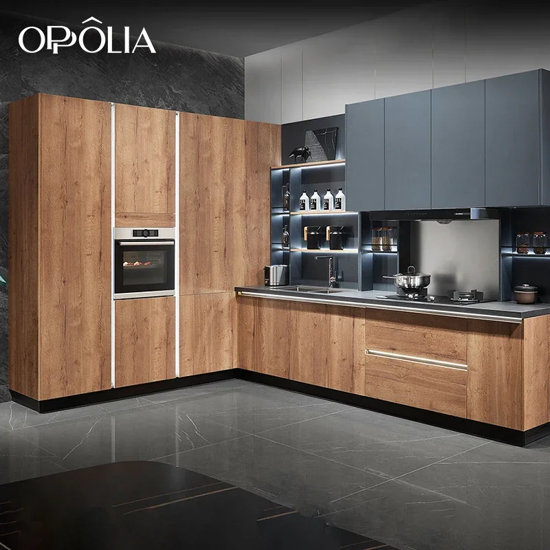 Luxury Designs Custom Commercial Hot Sale Cabinets Wood White Glossy Solid Design Wooden Kitchen Cabinet