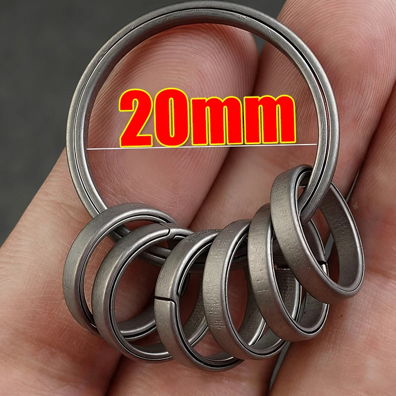 

10/1Pc Titanium Alloy Keychain Ultra Light Car Key Ring Buckle Pendant for Men Creative Gift Keyfob Hardware DIY Craft Accessory