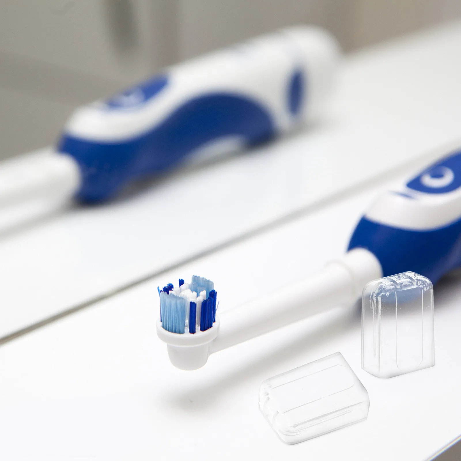 

20 шт. прозрачных колпачков для электрических зубных щеток, защитные чехлы от пыли, дорожные колпачки для насадок, легко устанавливаются, обеспечивают чистоту