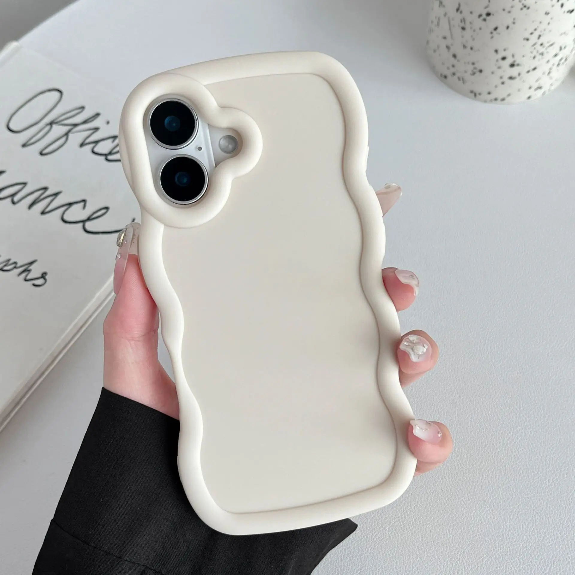 Luxus Wellenlinien Handy hülle für iPhone 16 plus Pro Max matt stoßfest Soft Candy Silikon Cover Hüllen