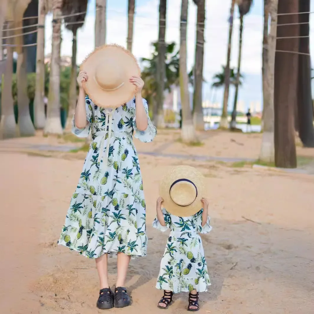 Mom and Baby Girls Resort Dress Vacation Look Mother and Daughter Beach Dresses Holiday Summer Mommy and Me Matching Clothes