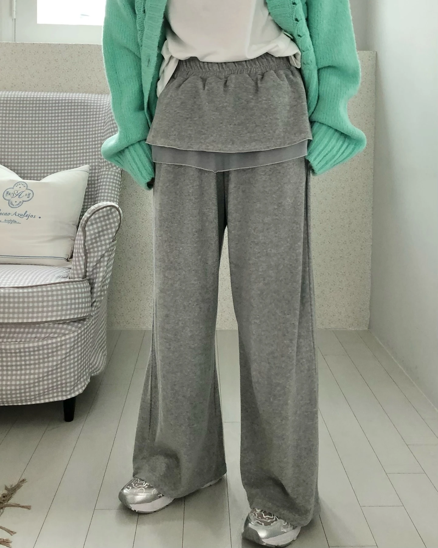 

Korean style Sheer Mesh Panel Flared Hem Wide Leg Pants - Casual Straight Cut Trousers