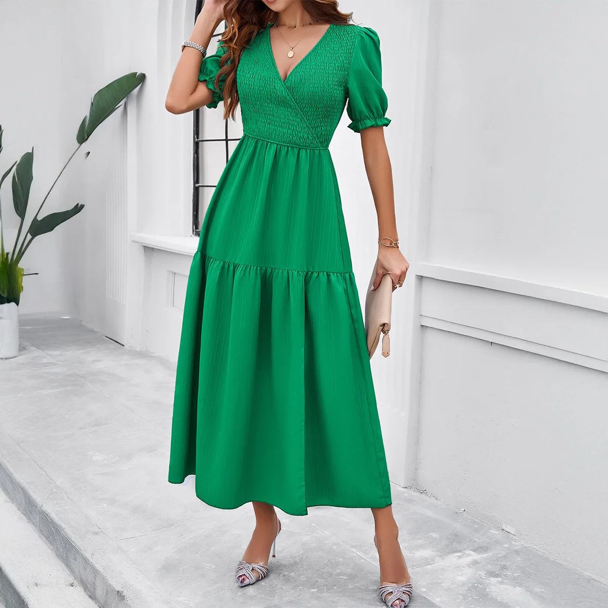 Robe de vacances d'été à col en V pour femmes, taille haute, ligne a, robe de plage fluide avec fente, robe mi-longue élégante, Robes Boho, 2025