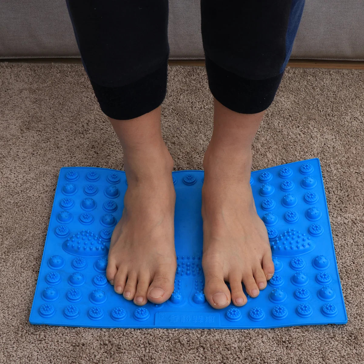 

Reflex Massage Mat Foot Massager Blue Magnetic Therapy Pressure Plate Acupressure Relaxation for Stress Relief and Well-Being