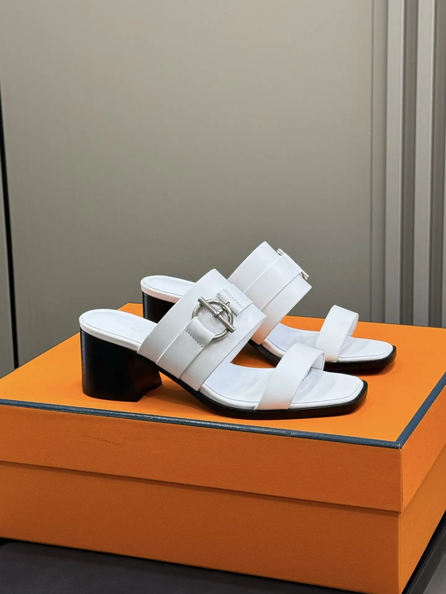 Women's Chunky Heel Sandals | Ankle Strap Rhinestone Decor | Comfortable Block Heel Shoes for Date Office