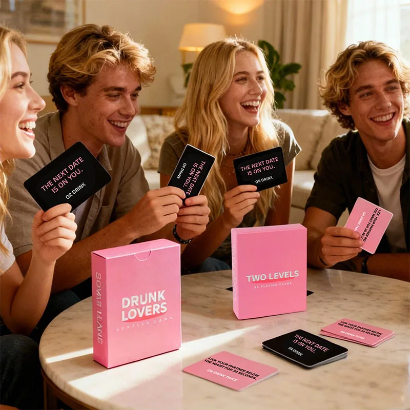 เกมไพ่คู่รักเมาๆ ของขวัญวันวาเลนไทน์ อุปกรณ์ประกอบฉากสำหรับวันหยุด ชุดไพ่ 50 ใบ อุปกรณ์ประกอบฉากสำหรับงานปาร์ตี้ อุปกรณ์เสริมเกมไพ่