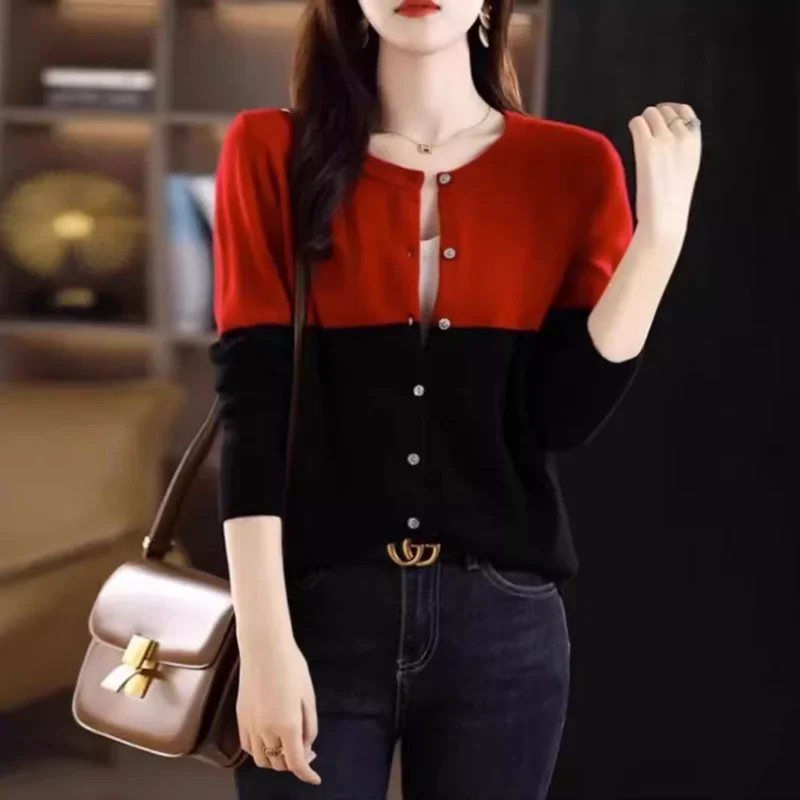 Autumn Winter Round Neck Color-blocking Cardigan Top for Women Loose Knitted Jacket Fashionable Base Shirt