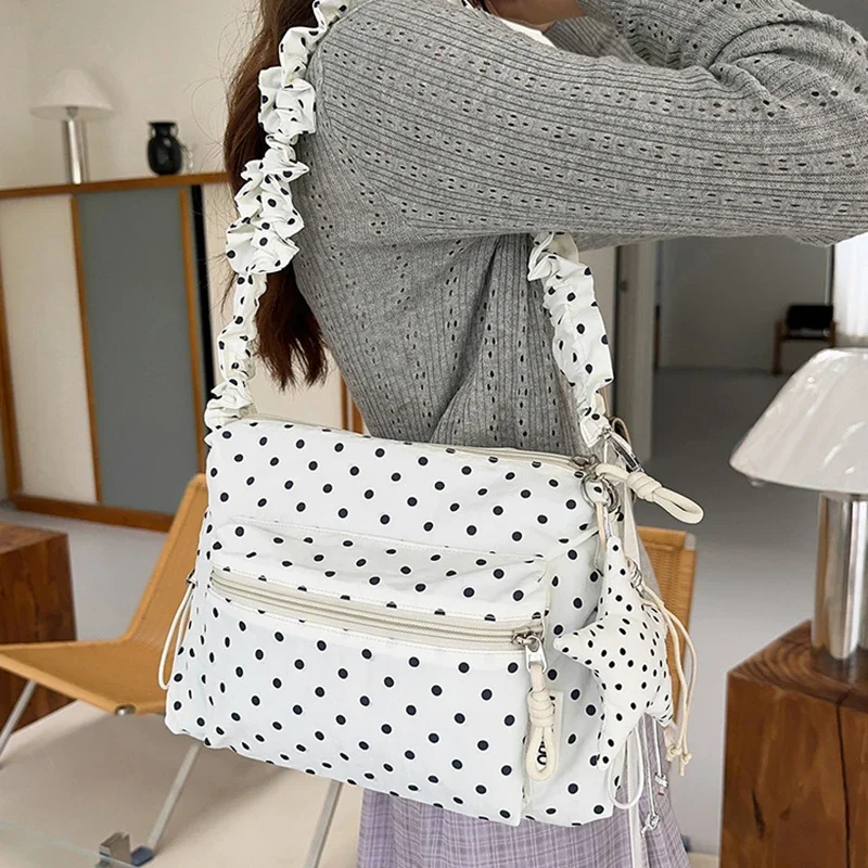 Koreanische Umhängetasche aus Segeltuch mit Polka Dots, leichte, lässige Damen-Umhängetasche für den Sommer, süße, niedliche, vielseitige Pendler-Handtasche – Detail 8