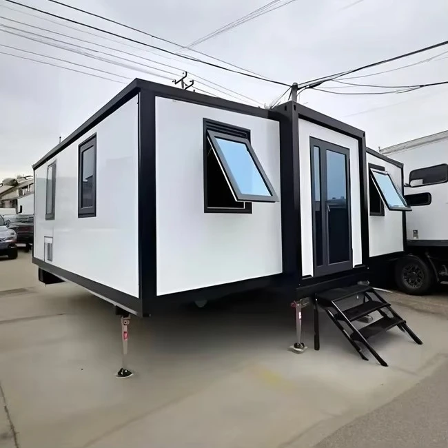 Complete 40ft Full Steel Glass Sandwich Panel Portable Container Villa Casa Contenedor