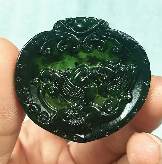 Natural Black Green Jade Jade Statue Amulet Necklace Pendant Mandarin Duck