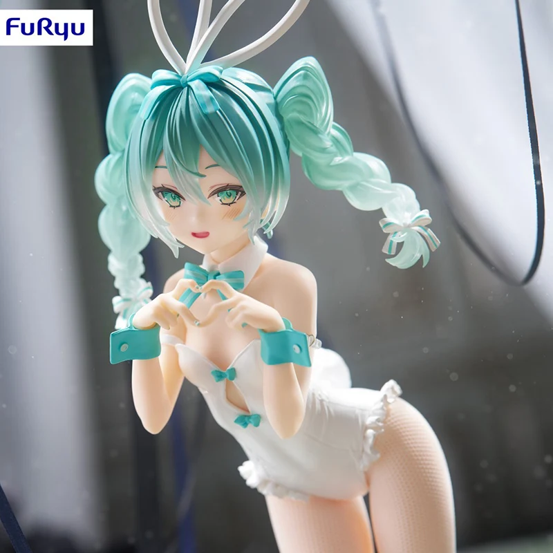 FuRyu BiCute Bunnies Hatsune Miku -Rurudo White Ver.- PVC 27CM Anime Actionfiguren Modellsammlung Spielzeug