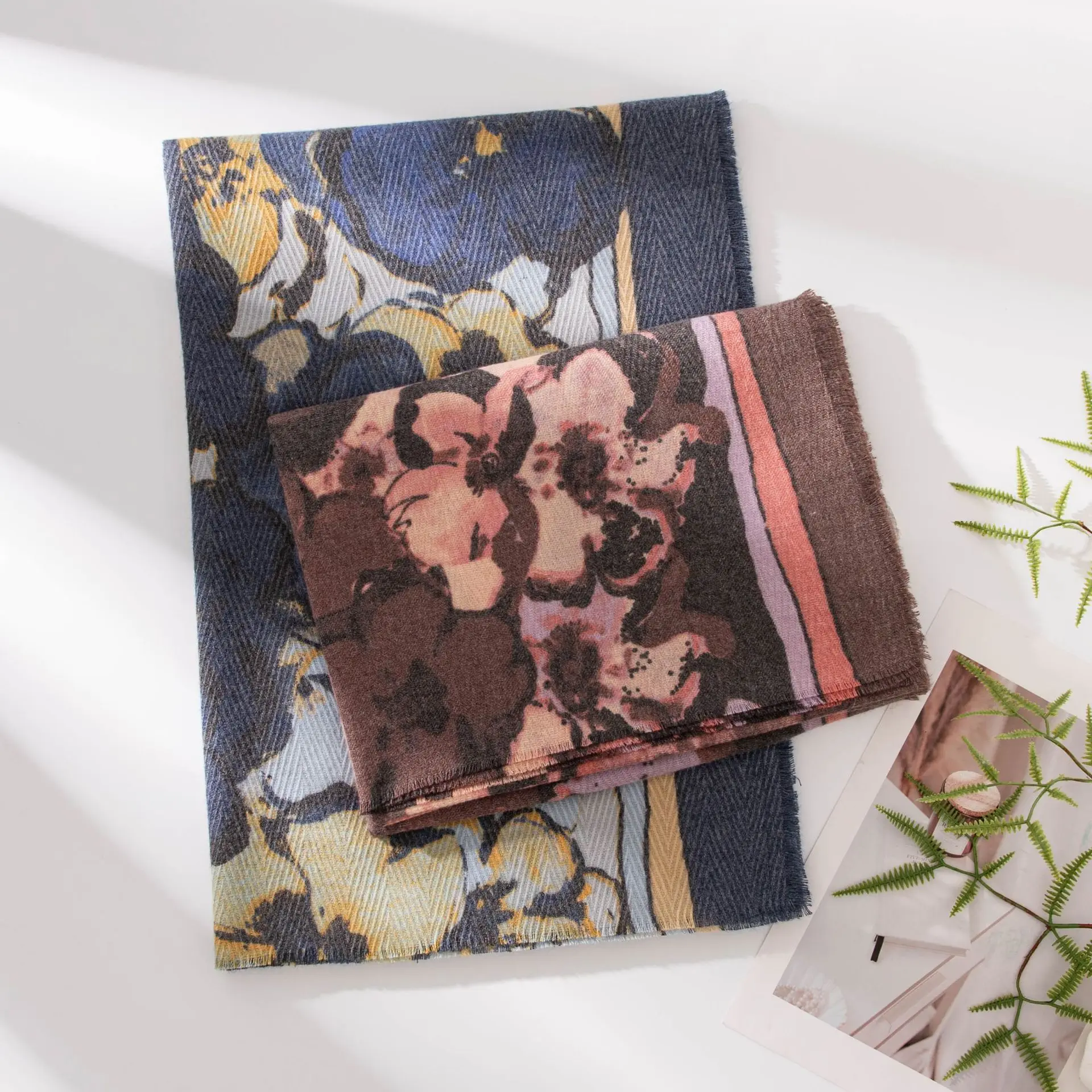 

Ethnic Style Big Flower Fresh and Sweet Scarf with Herringbone Pattern Thick and Soft Texture Printed Autumn and Winter Shawl
