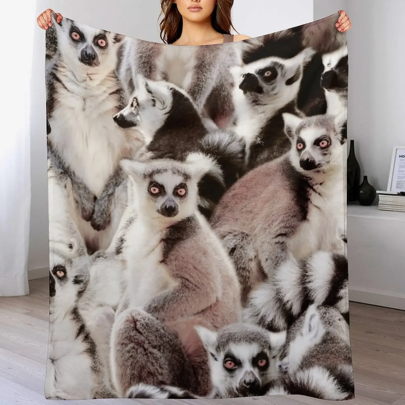 

Lemurs Throw Blanket Warm Napping Blanket for Office Couch Bed