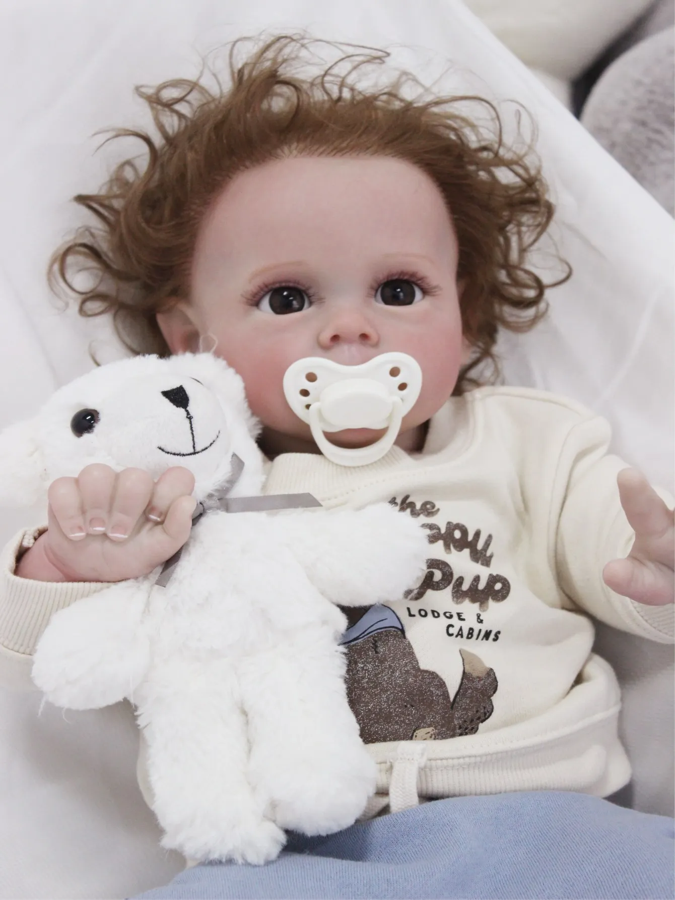 

55 cm Silicone Reborn Doll Soft Cloth Case/Unisex/Realistic Doll/True Vienna/Live/Baby Gifts