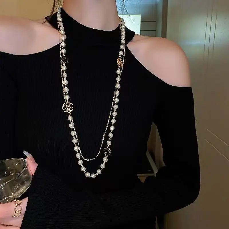 2025 Fashion Pearl Long Chain Necklace Vintage Summer Woman Necklace Luxury Jewelry