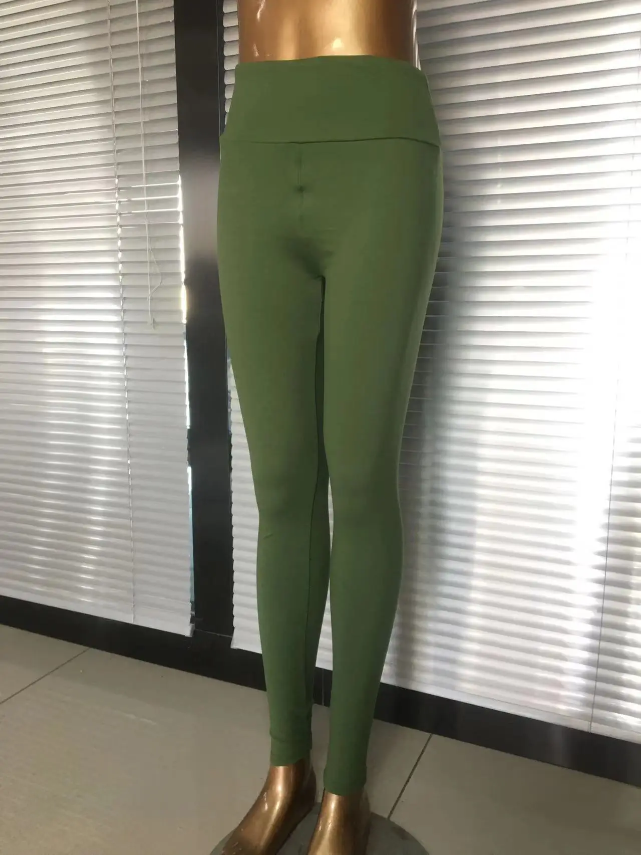 Verão de cintura alta Hip Lifting Yoga Long Fitness Cor sólida Slim Long Casual Sports Pants Apertado sem costura Leggings Esporte Mulheres